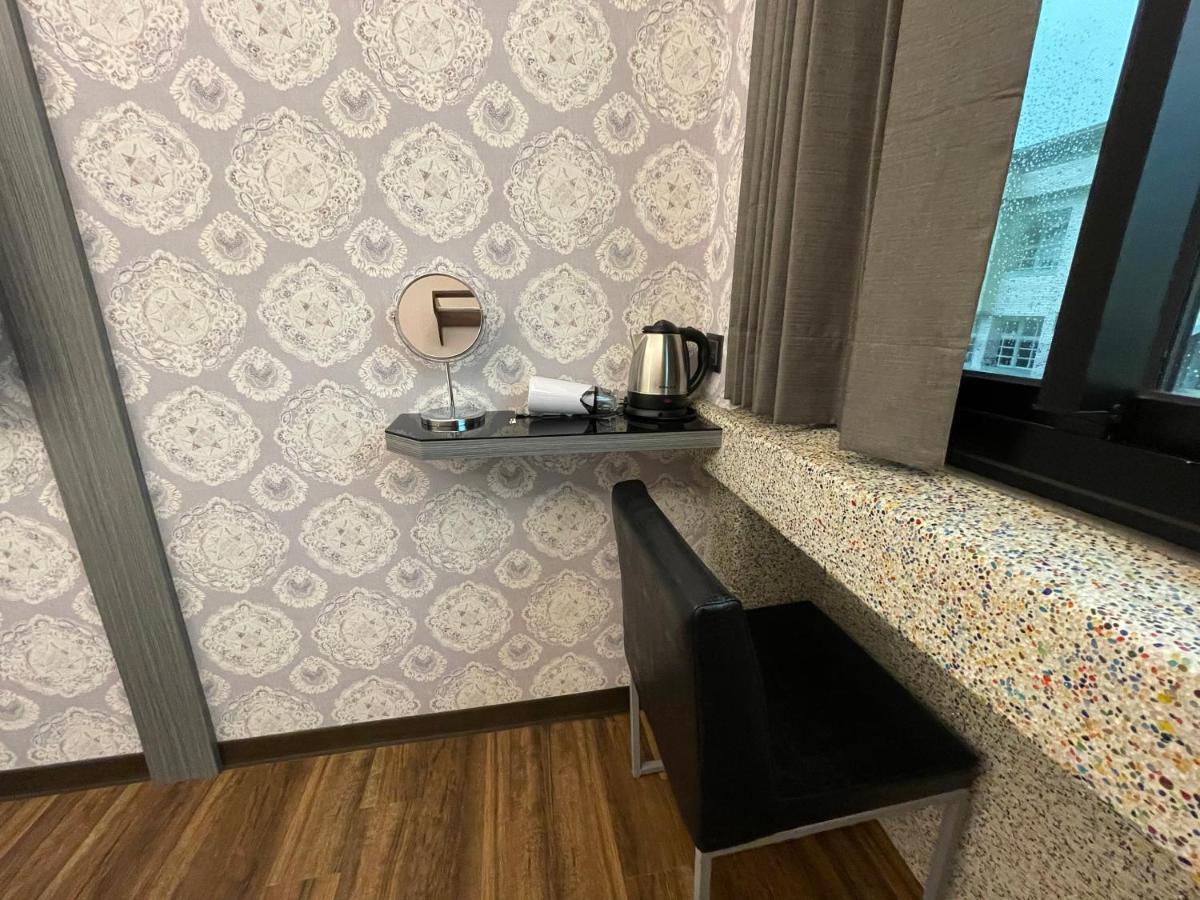 Weifeng Boutique Business Hotel - Zhanqian Branch Pingtung Zewnętrze zdjęcie