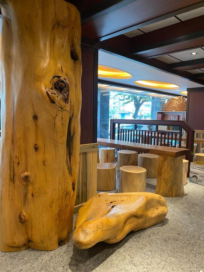 Weifeng Boutique Business Hotel - Zhanqian Branch Pingtung Zewnętrze zdjęcie