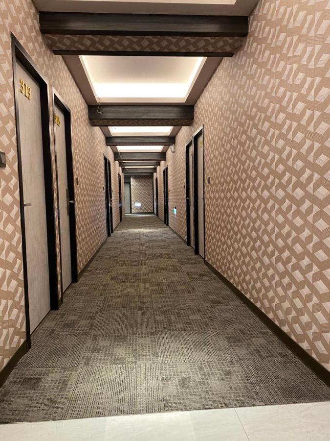 Weifeng Boutique Business Hotel - Zhanqian Branch Pingtung Zewnętrze zdjęcie