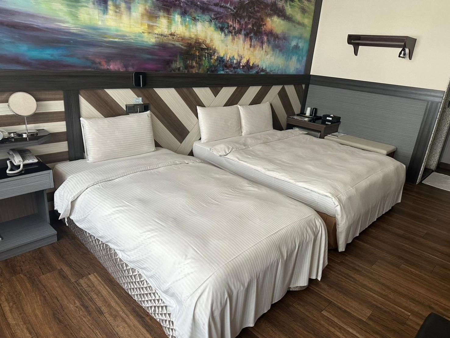 Weifeng Boutique Business Hotel - Zhanqian Branch Pingtung Zewnętrze zdjęcie